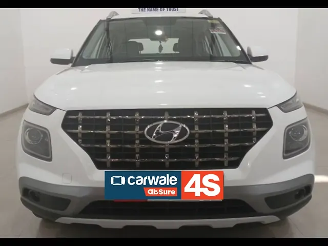 Used 2022 Hyundai Venue in Kolhapur