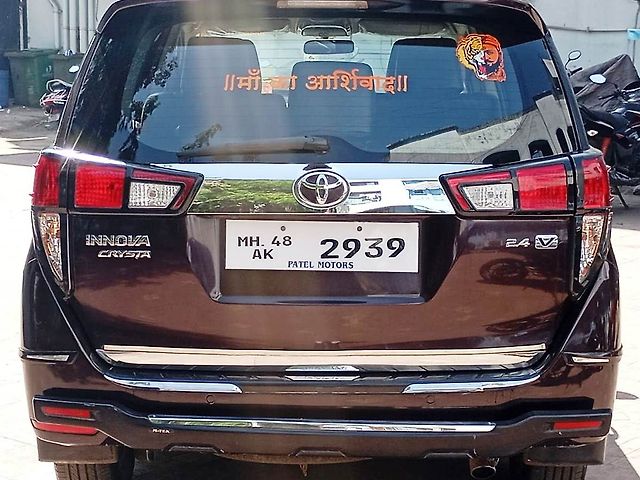 Used Toyota Innova Crysta [2016-2020] 2.4 V Diesel in Mumbai