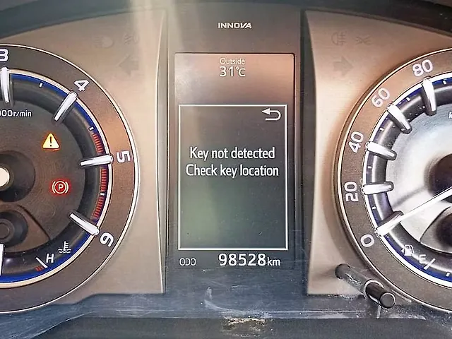 Used Toyota Innova Crysta [2016-2020] 2.4 V Diesel in Mumbai