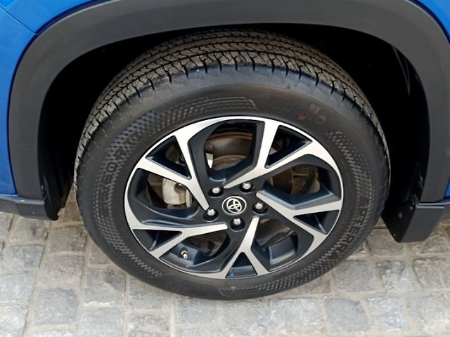 Used Toyota Urban Cruiser Hyryder V Hybrid [2022-2023] in Delhi