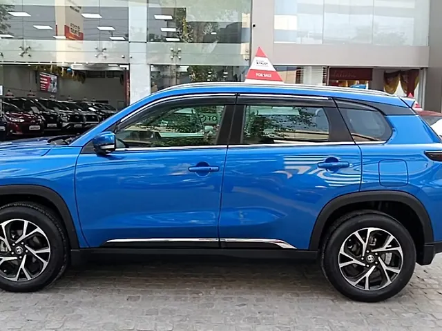 Used Toyota Urban Cruiser Hyryder V Hybrid [2022-2023] in Delhi