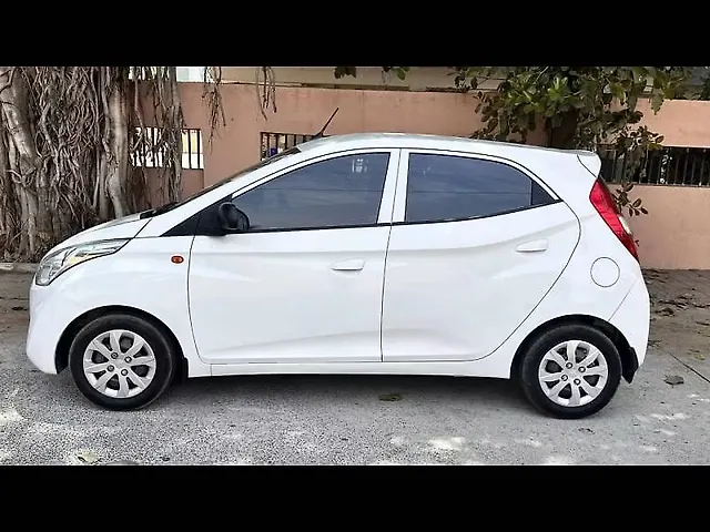 Used Hyundai Eon Magna + in Vadodara