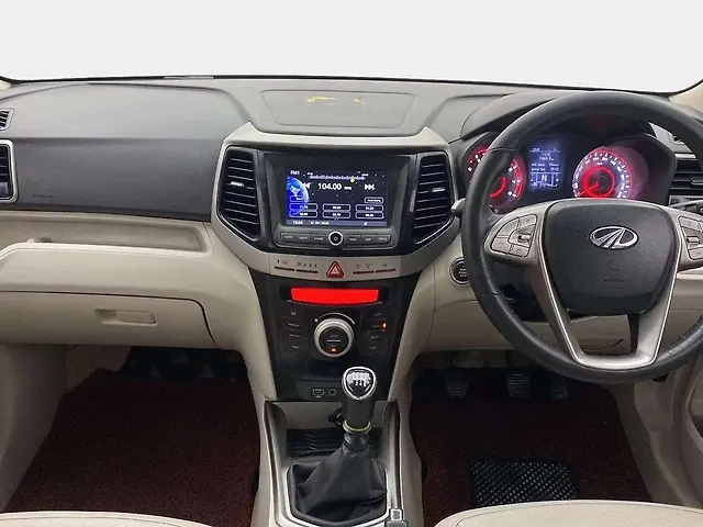 Used Mahindra XUV300 [2019-2024] W8 (O) 1.2 Petrol in Ahmedabad