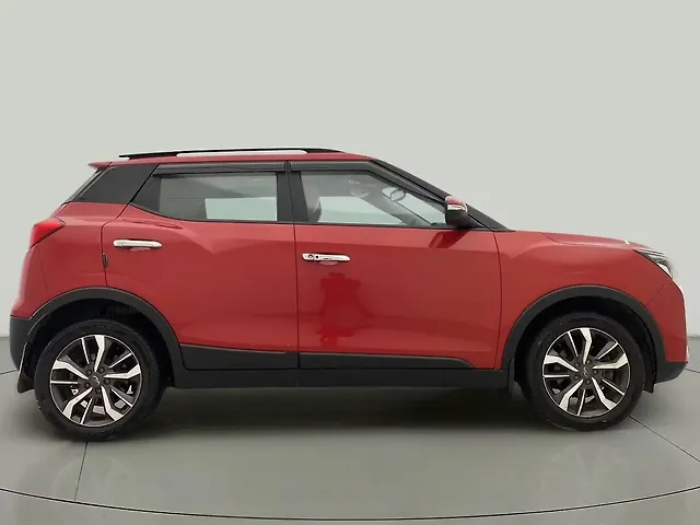 Used Mahindra XUV300 [2019-2024] W8 (O) 1.2 Petrol in Ahmedabad