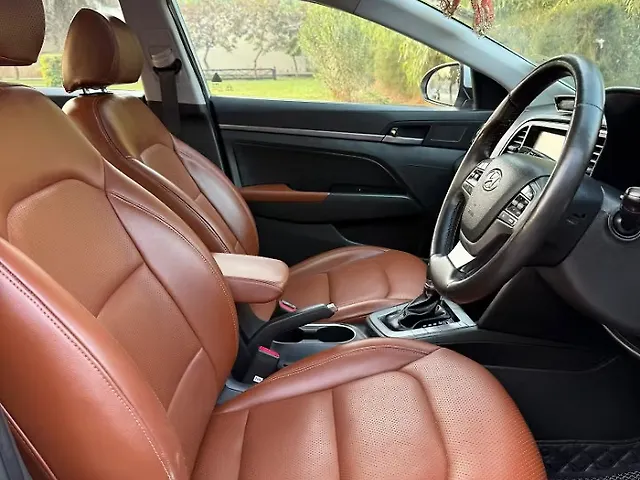 Used Hyundai Elantra [2016-2019] 1.6 SX (O) AT in Chandigarh