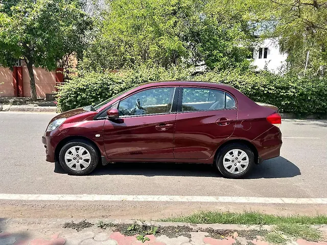 Used Honda Amaze [2016-2018] 1.2 S i-VTEC in Delhi