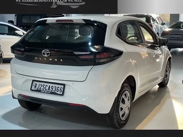 Used Tata Altroz [2020] XE Diesel in Jaipur