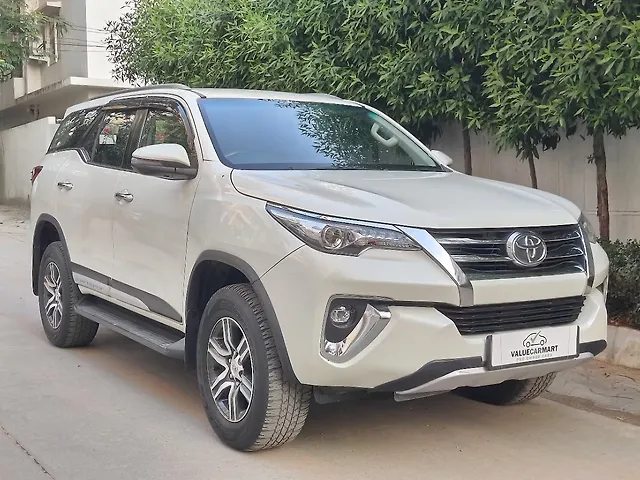 Used Toyota Fortuner [2016-2021] 2.8 4x2 AT [2016-2020] in Hyderabad