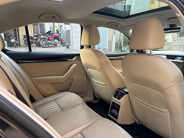 Used Skoda Octavia [2017-2021] 2.0 TDI L&K in Hyderabad