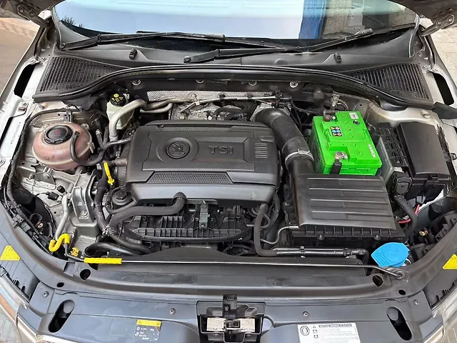 Used Skoda Octavia [2017-2021] 1.8 TSI Style Plus AT [2017] in Mumbai