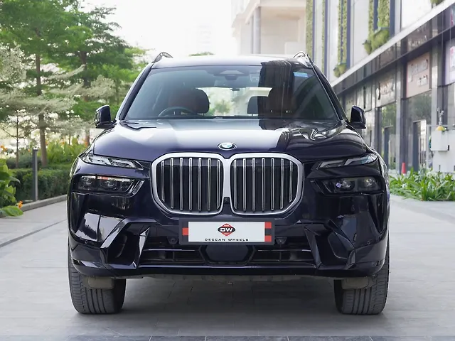 Used 2023 BMW X7 in Mumbai