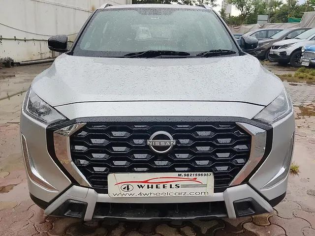 Used 2024 Nissan Magnite in Mumbai