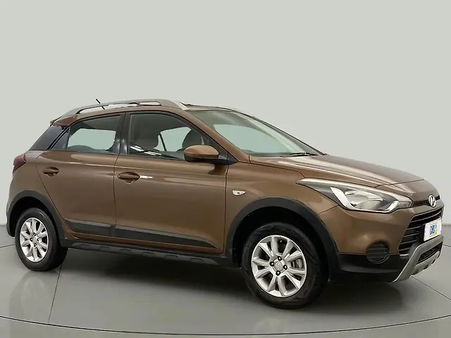 Used 2016 Hyundai i20 Active in Ghaziabad