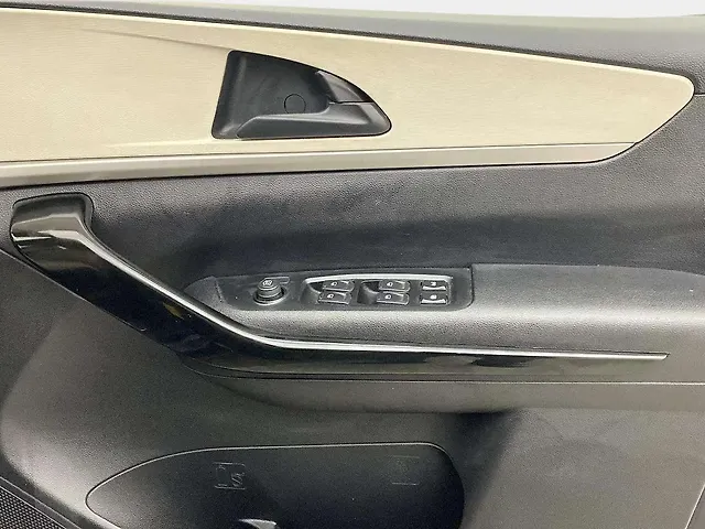 Used Mahindra XUV700 AX 5 Petrol AT 5 STR [2021] in Hyderabad