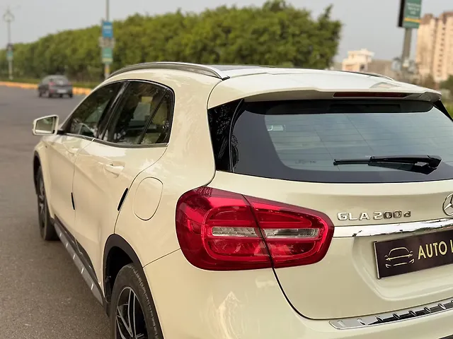 Used Mercedes-Benz GLA [2017-2020] 200 d Sport in Lucknow
