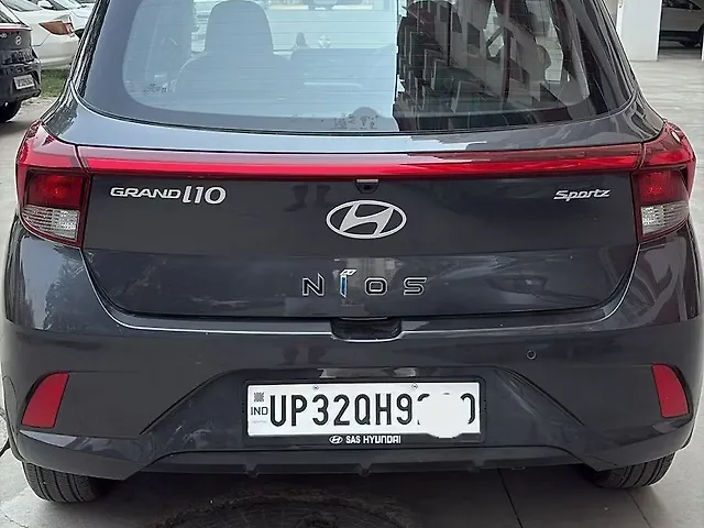 Used Hyundai Grand i10 Nios Sportz 1.2 Kappa CNG in Lucknow
