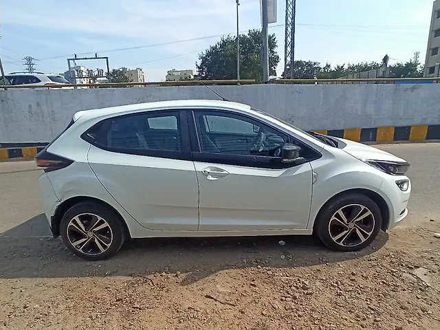 Used Tata Altroz [2020] XZ Plus Petrol [2021-2023] in Hyderabad