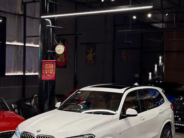 Used 2022 BMW X5 in Delhi
