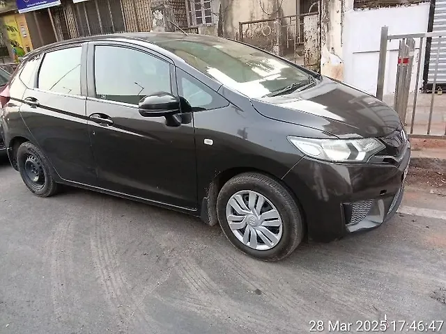 Used Honda Jazz [2015-2018] V Petrol in Mumbai
