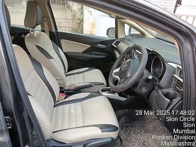 Used Honda Jazz [2015-2018] V Petrol in Mumbai