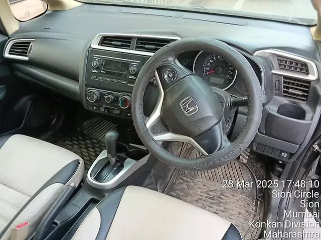 Used Honda Jazz [2015-2018] V Petrol in Mumbai