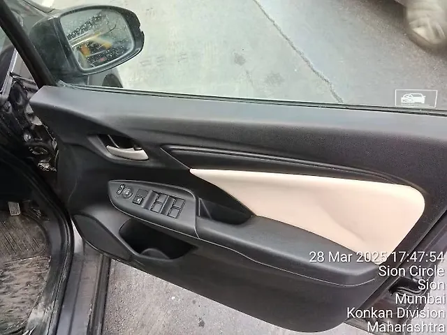 Used Honda Jazz [2015-2018] V Petrol in Mumbai