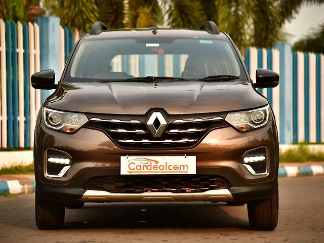 Used 2022 Renault Triber in Kolkata