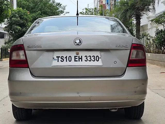Used Skoda Rapid [2015-2016] 1.6 MPI Style Plus in Hyderabad