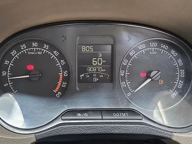 Used Skoda Rapid [2015-2016] 1.6 MPI Style Plus in Hyderabad
