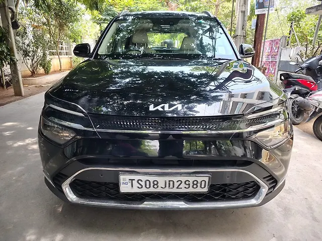 Used 2022 Kia Carens in Hyderabad