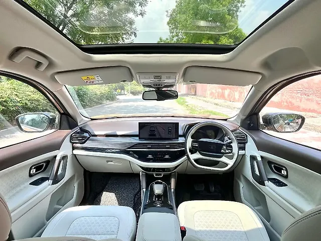 Used Tata Safari Accomplished Plus Dual Tone 7 STR in Delhi