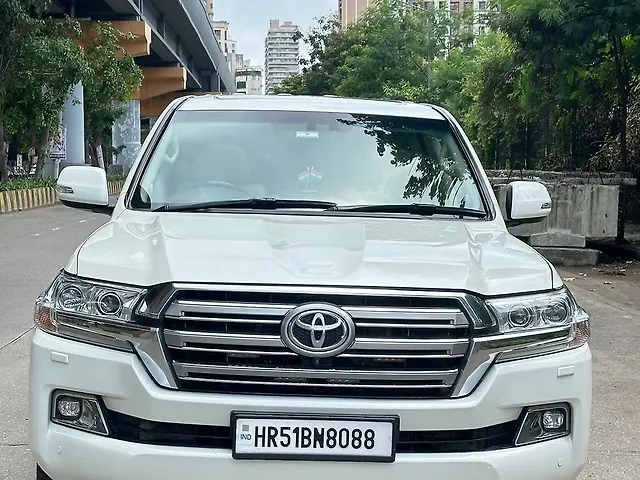 Used 2017 Toyota Land Cruiser in Mumbai