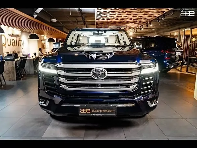 Used 2023 Toyota Land Cruiser in Delhi