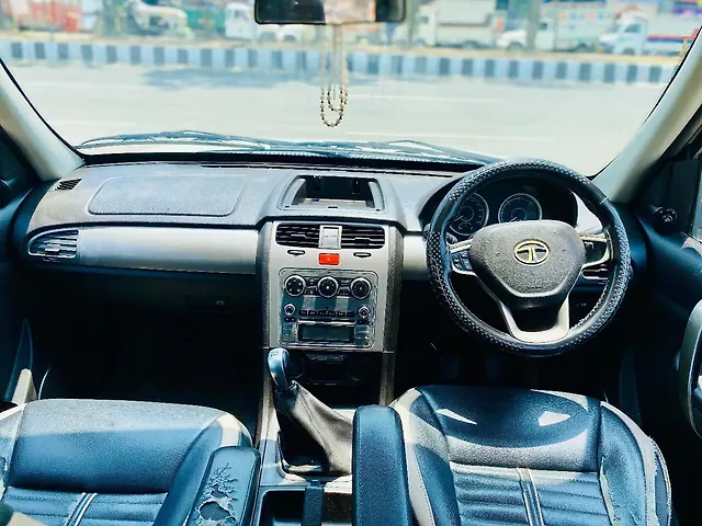 Used Tata Safari Storme 2019 2.2 VX 4x2 in Lucknow