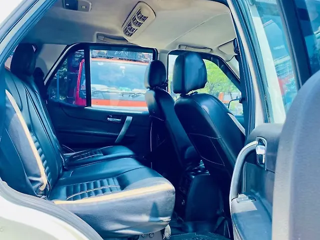 Used Tata Safari Storme 2019 2.2 VX 4x2 in Lucknow