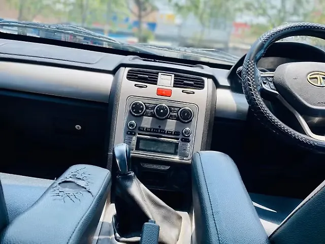 Used Tata Safari Storme 2019 2.2 VX 4x2 in Lucknow