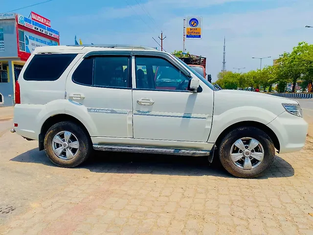 Used Tata Safari Storme 2019 2.2 VX 4x2 in Lucknow