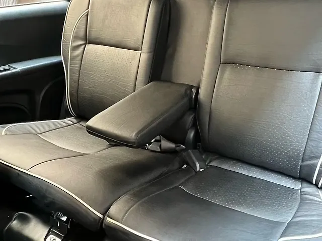 Used Honda BR-V V CVT Petrol in Mumbai
