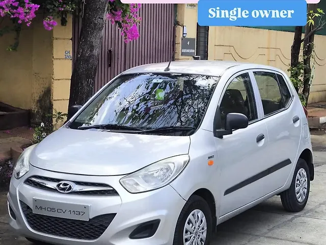 Used 2016 Hyundai i10 in Mumbai