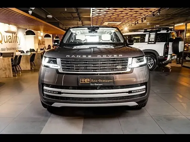 Used 2022 Land Rover Range Rover in Delhi
