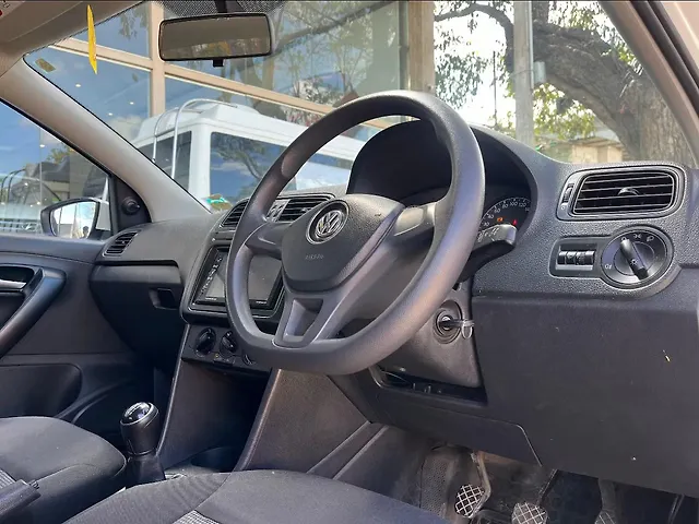 Used Volkswagen Polo [2016-2019] Trendline 1.0L (P) in Bangalore