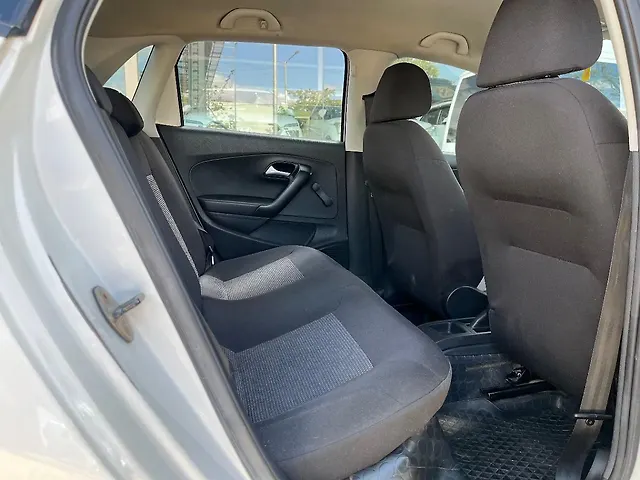 Used Volkswagen Polo [2016-2019] Trendline 1.0L (P) in Bangalore