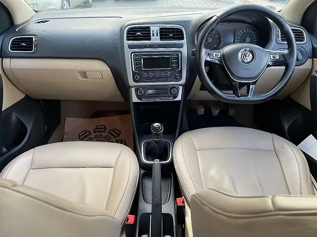 Used Volkswagen Polo [2014-2015] Highline1.2L (P) in Bangalore