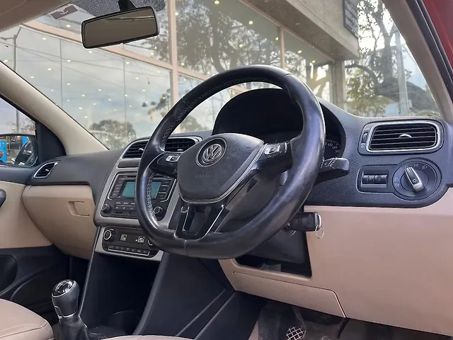 Used Volkswagen Polo [2014-2015] Highline1.2L (P) in Bangalore