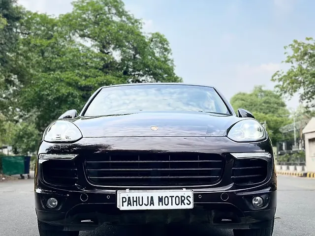 Used 2016 Porsche Cayenne in Delhi