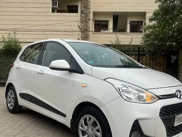 Used 2017 Hyundai Grand i10 in Jalandhar