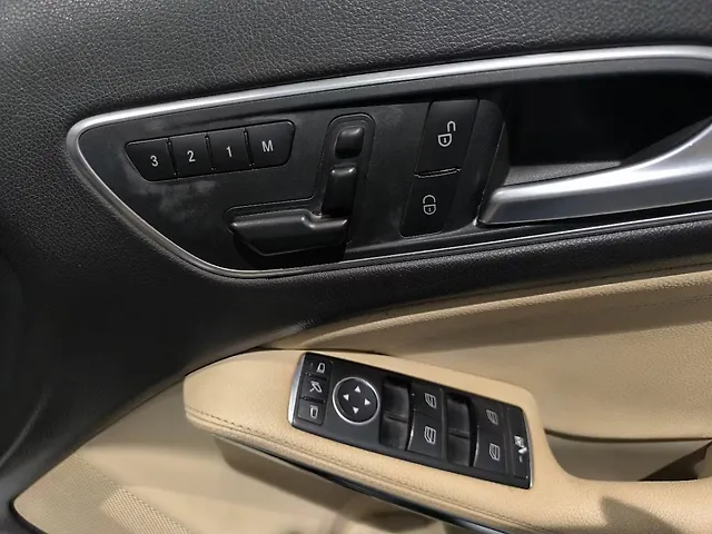 Used Mercedes-Benz GLA [2017-2020] 200 d Sport in Raipur