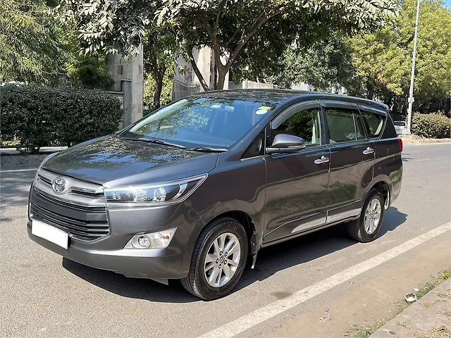 Used 2019 Toyota Innova Crysta in Delhi