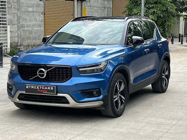 Used 2020 Volvo XC40 in Bangalore