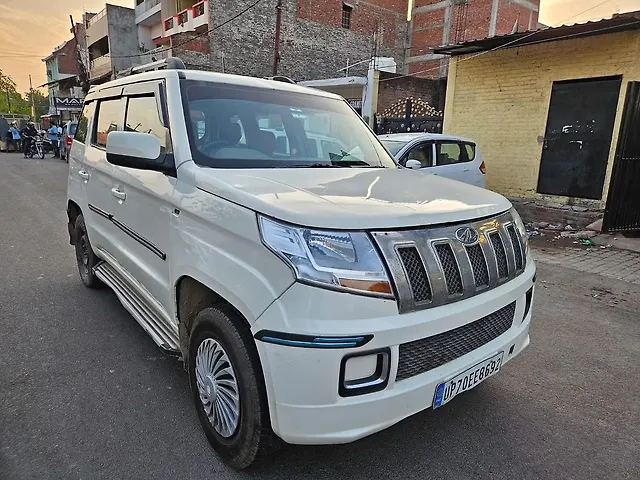 Used Mahindra TUV300 [2015-2019] T4 in Kanpur